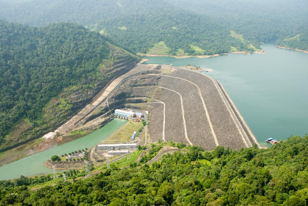 Kenyir Dam